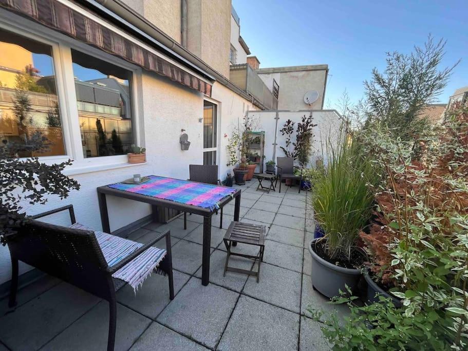 Апартаменты Gemuetliche Dachterrassen Whg Вена Экстерьер фото